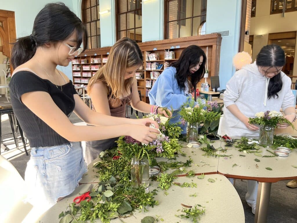 Кинотеатрдағы секс-эротикалық көріністер